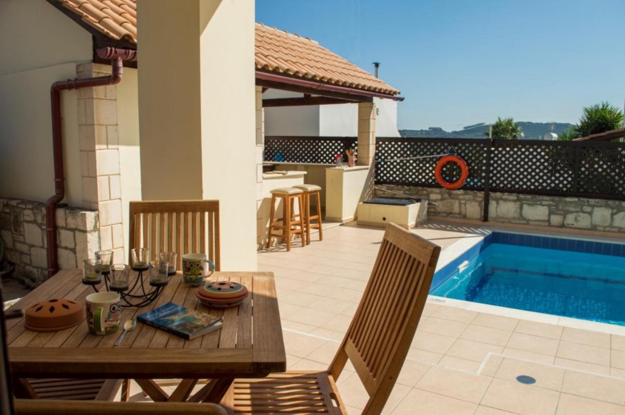 Villa Darmarohori Homeleader Exterior photo